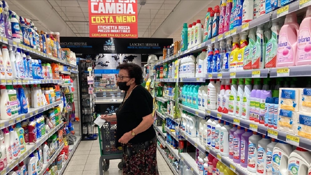 Cmimet e larta, qeveria italiane heq per 1 vit TVSH per ushqimet baze